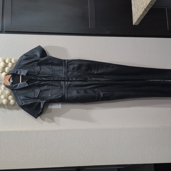 Good American Faux Black Leather Jumpsuit with Modern Edge Size 4 / XL - Picture 3 of 9